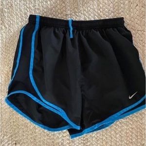 Nike Women’s Tempo Running Shorts